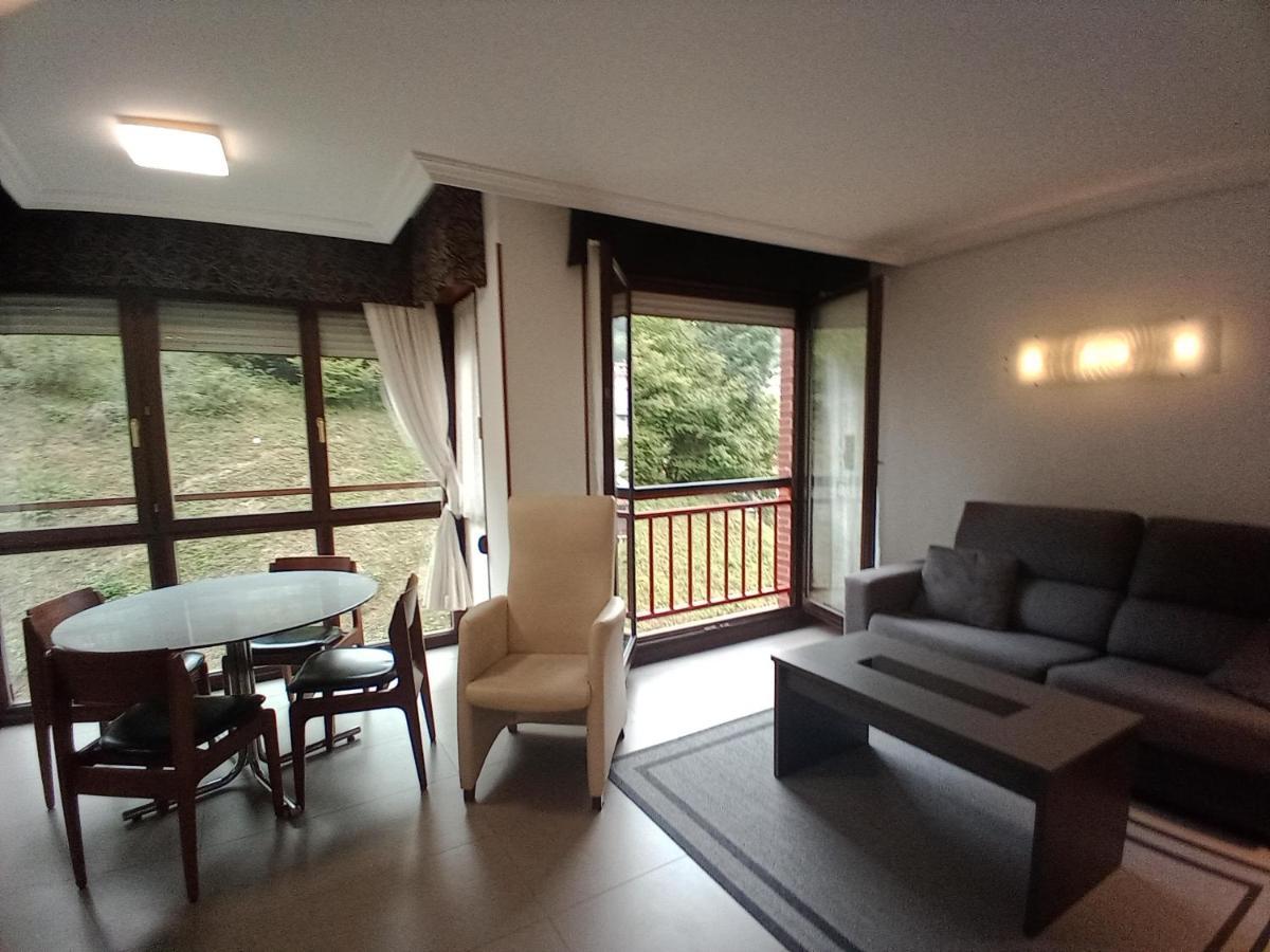 Éibar Apartamento Ana Con Garaje מראה חיצוני תמונה