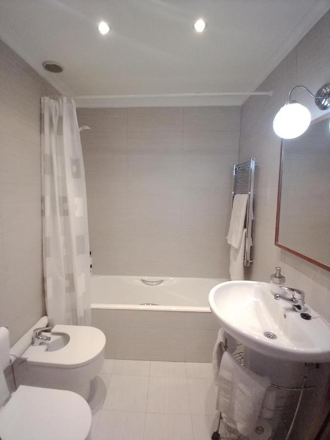 Éibar Apartamento Ana Con Garaje מראה חיצוני תמונה
