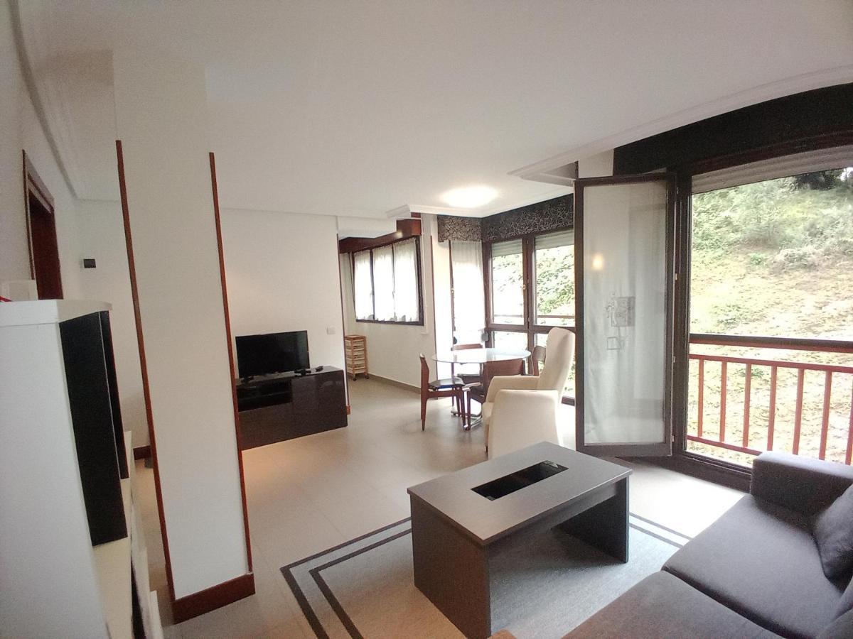 Éibar Apartamento Ana Con Garaje מראה חיצוני תמונה